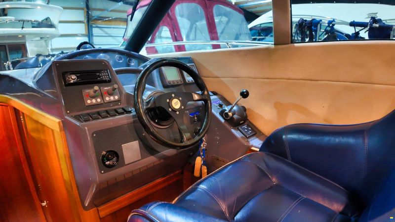 Galeon 330 Flybridge