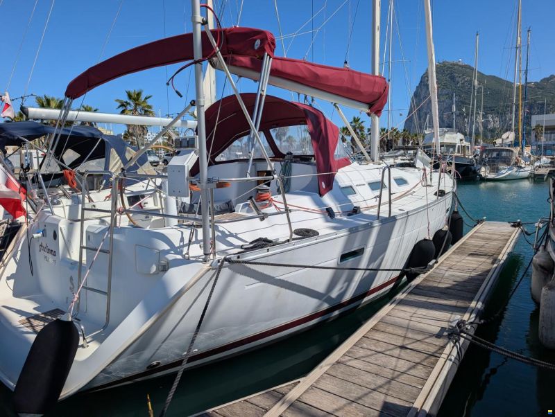 Beneteau Oceanis Clipper 393