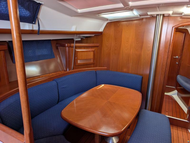 Beneteau Oceanis Clipper 393
