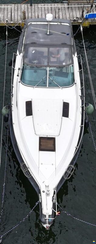 Cruisers 3270 Esprit