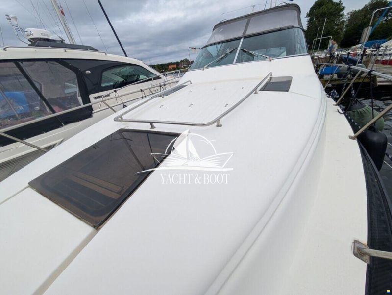 Cruisers 3270 Esprit