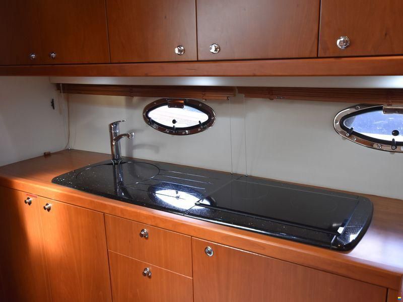 Sunseeker Portofino 47