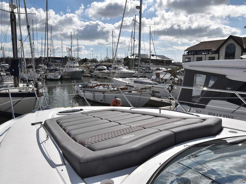 Sunseeker Portofino 47