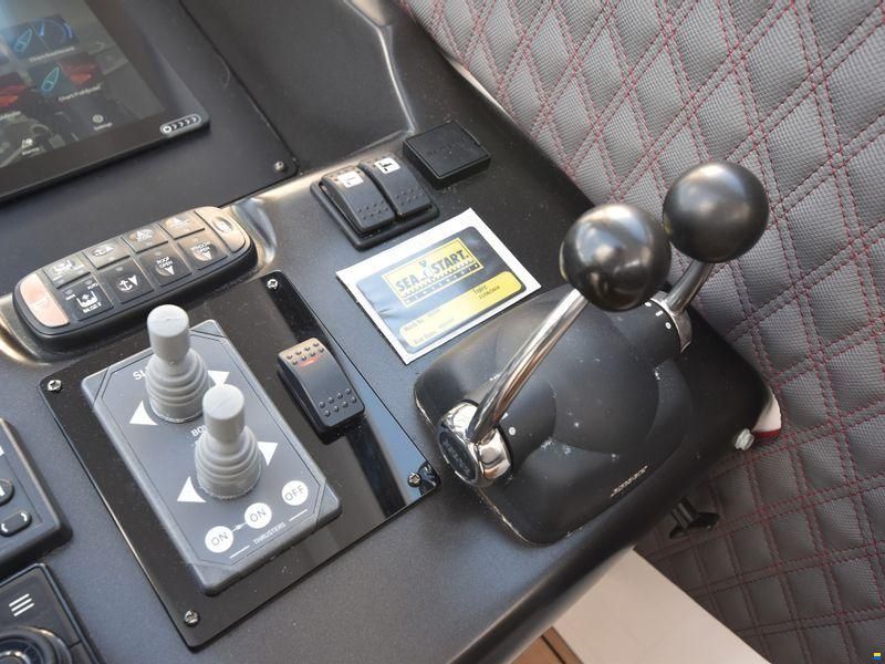 Sunseeker Portofino 47