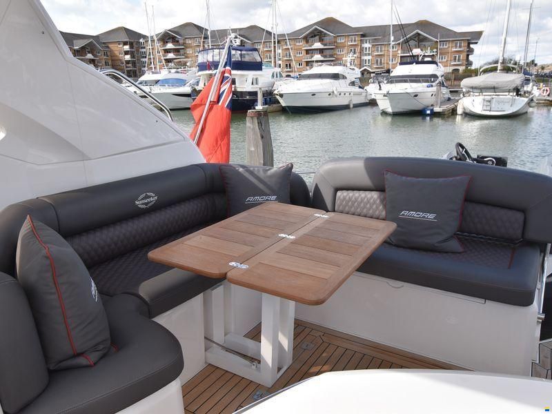 Sunseeker Portofino 47