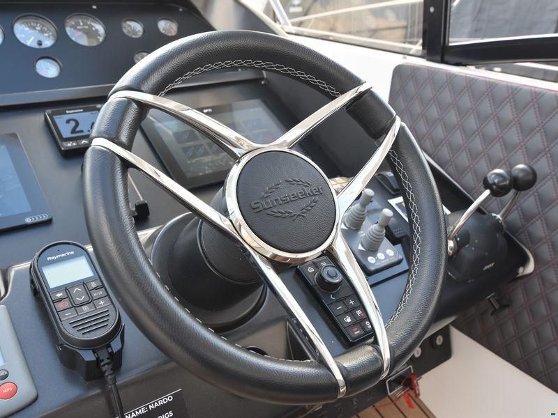 Sunseeker Portofino 47