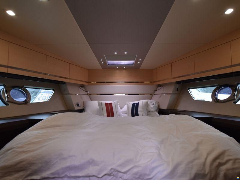 Sunseeker Portofino 40