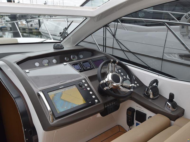 Sunseeker Portofino 40