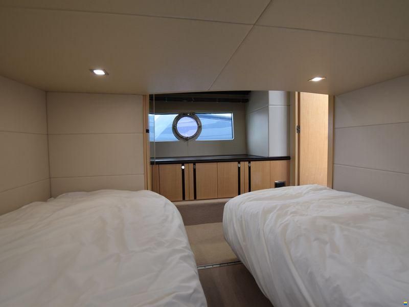 Sunseeker Portofino 40