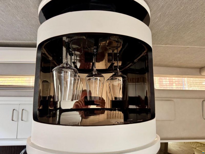 Sea Ray 480 Sundancer