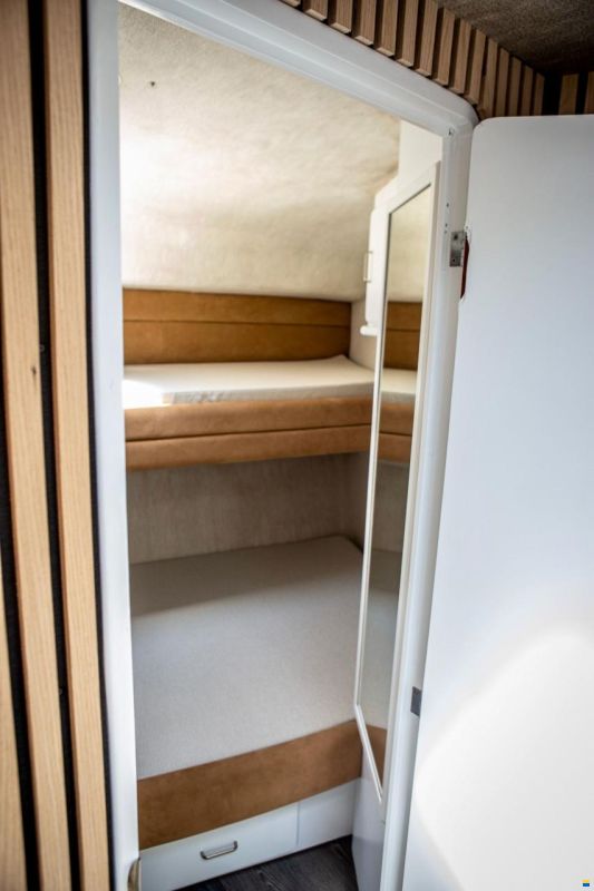 Sea Ray 480 Sundancer
