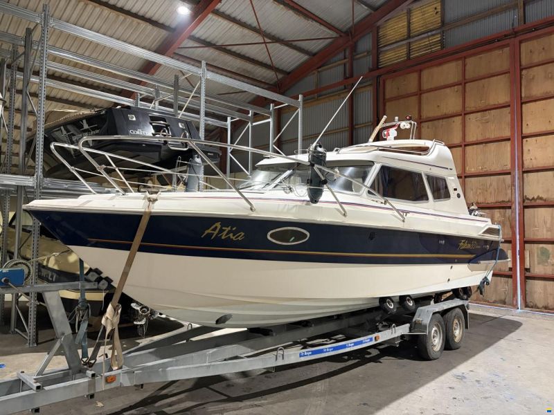 Bella Falcon 26