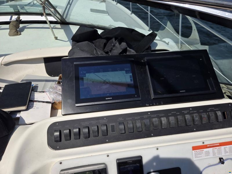 Sea Ray 400 Sundancer