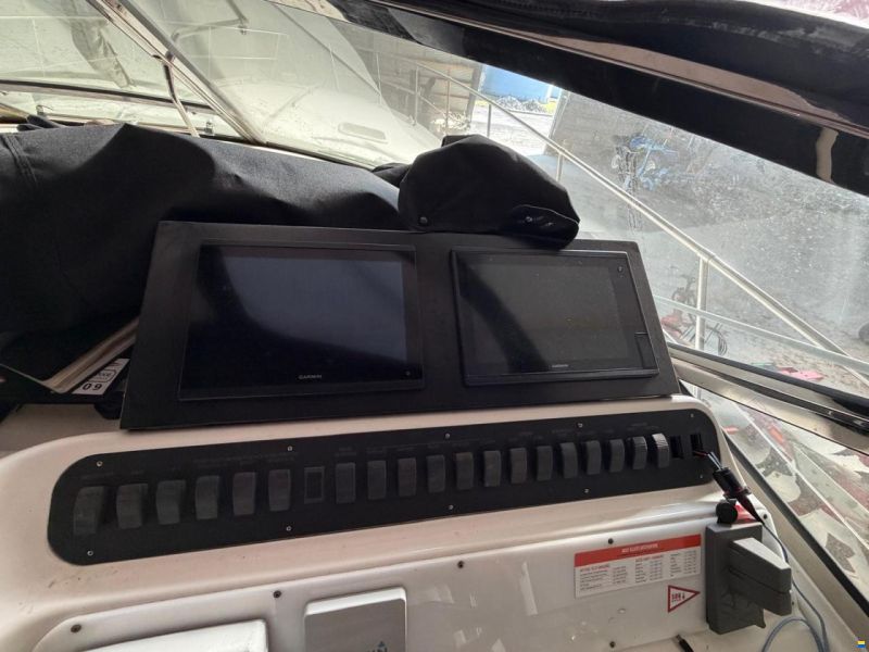 Sea Ray 400 Sundancer
