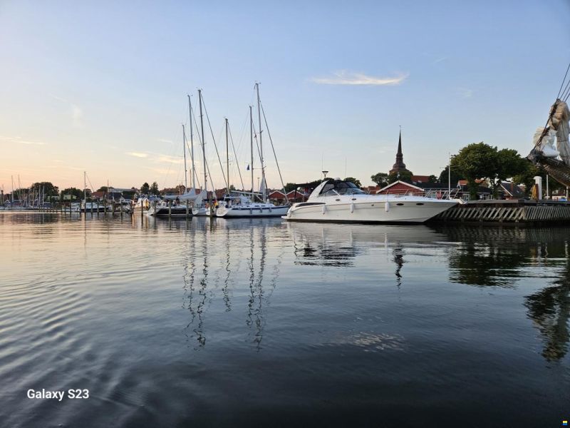 Sea Ray 400 Sundancer