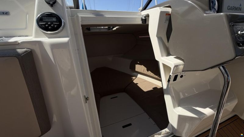 Bayliner VR5 Cuddy