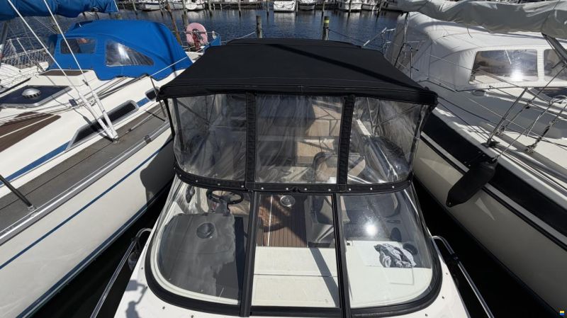 Bayliner VR5 Cuddy