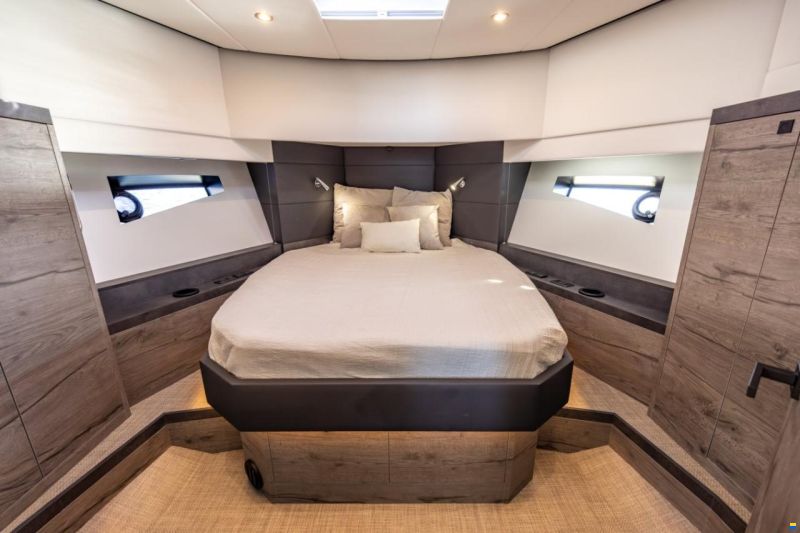 Boarncruiser 1280 Elegance