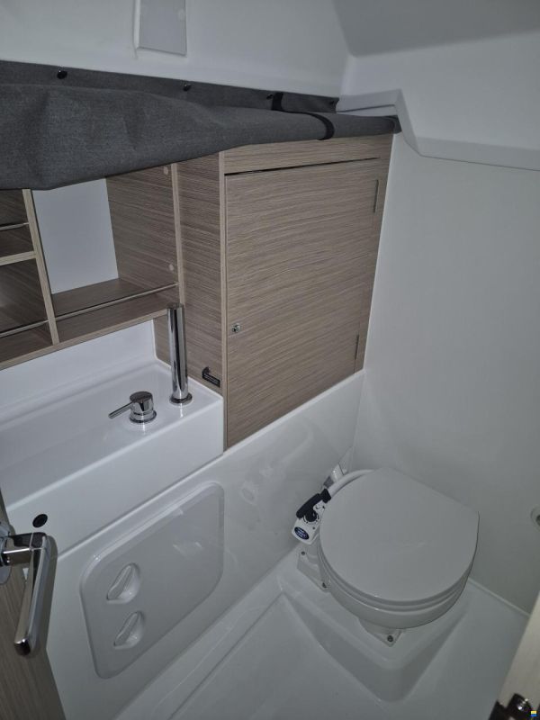 Beneteau Oceanis 30.1