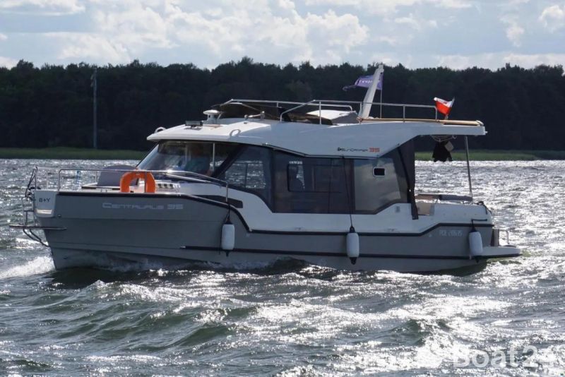 Balt SunCamper 35 Flybridge