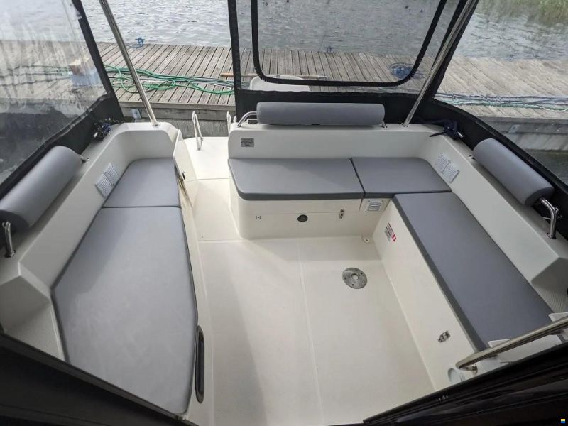 Balt SunCamper 35 Flybridge