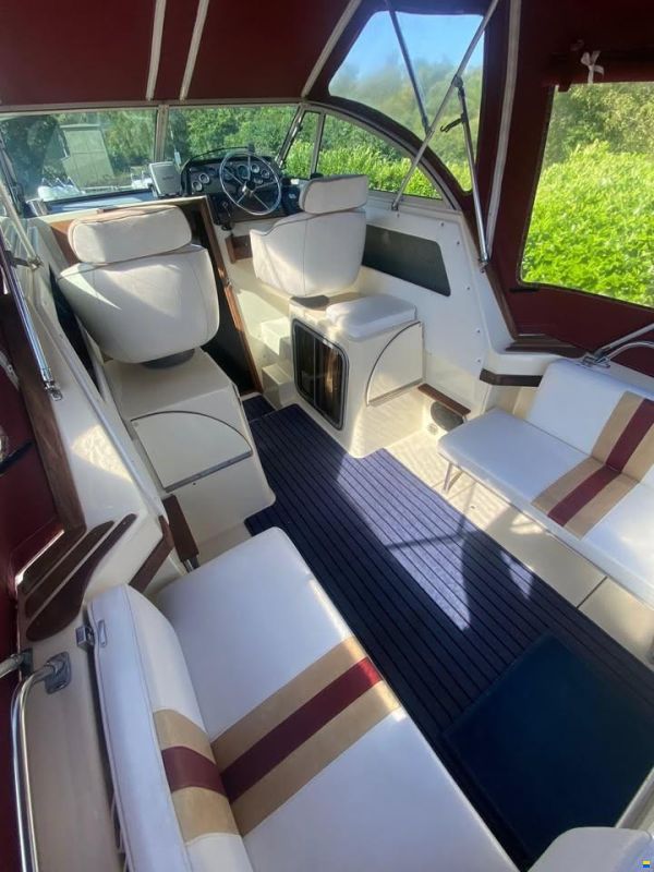 Cruisers Holiday 26