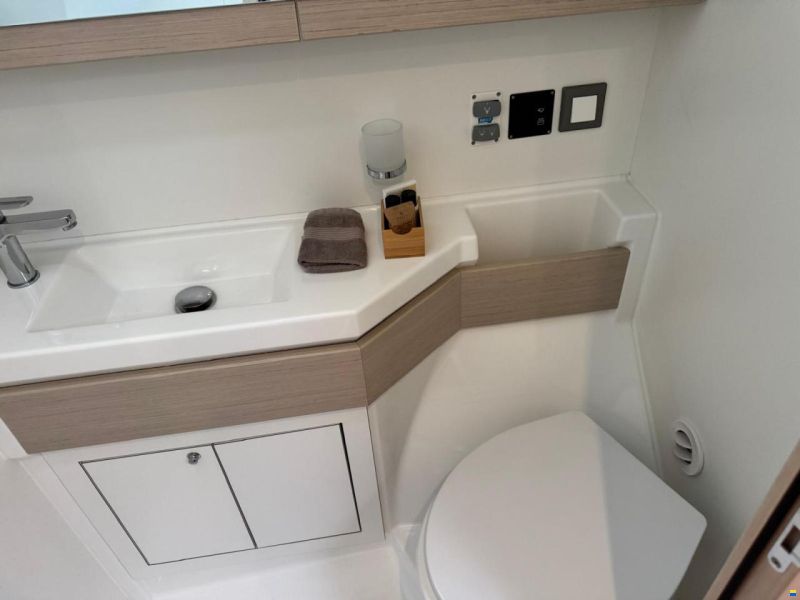 Beneteau Oceanis 46.1
