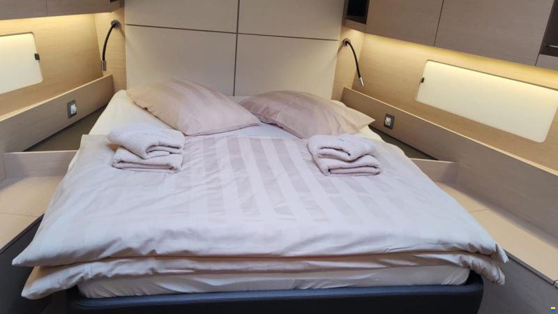 Beneteau Oceanis 46.1