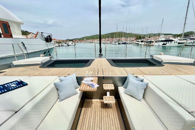 Sunreef 50 SAILING