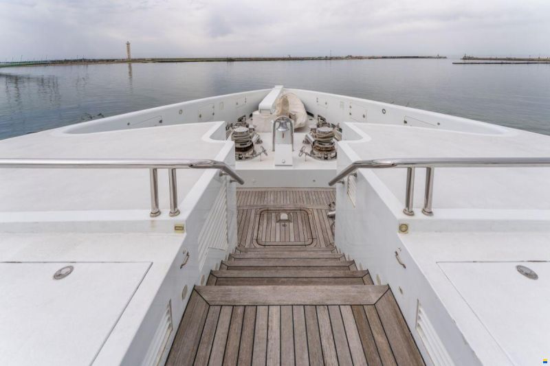 Columbus Yachts 177