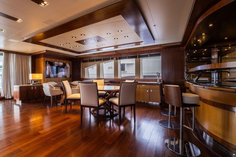Columbus Yachts 177