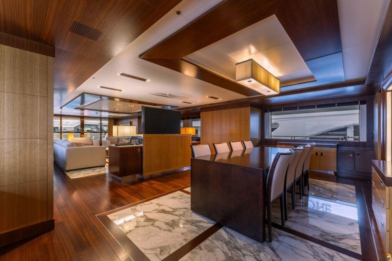 Columbus Yachts 177