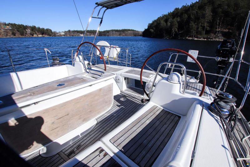 Beneteau Oceanis 43