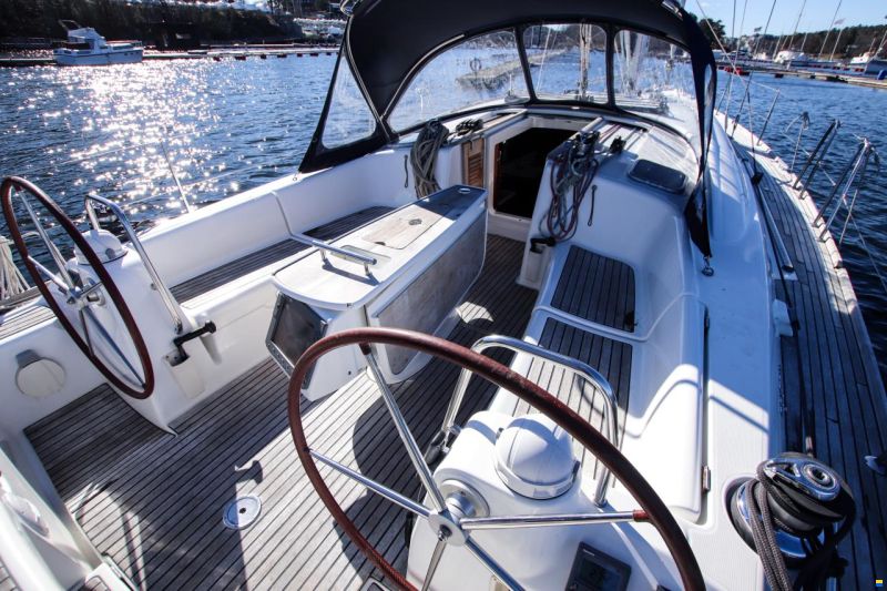 Beneteau Oceanis 43