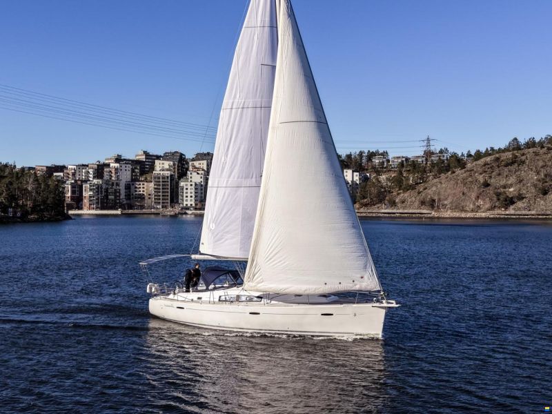 Beneteau Oceanis 43