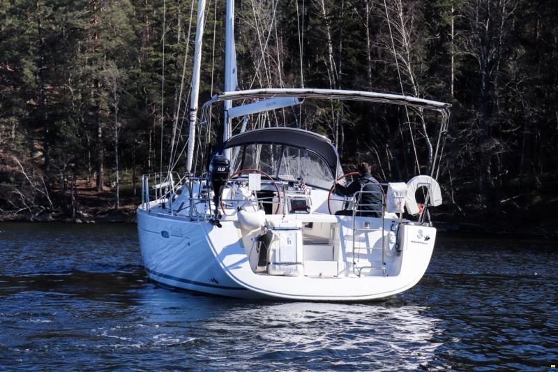 Beneteau Oceanis 43