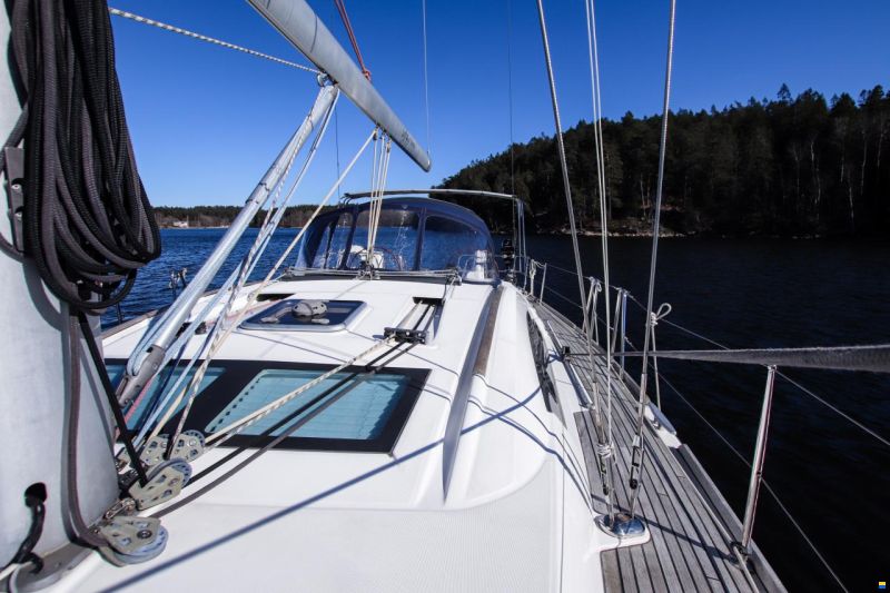Beneteau Oceanis 43