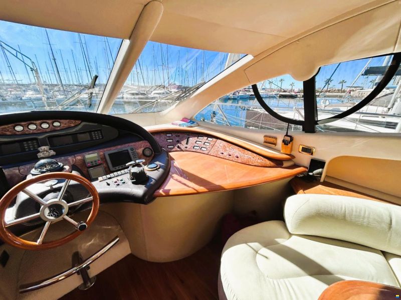 Azimut 55