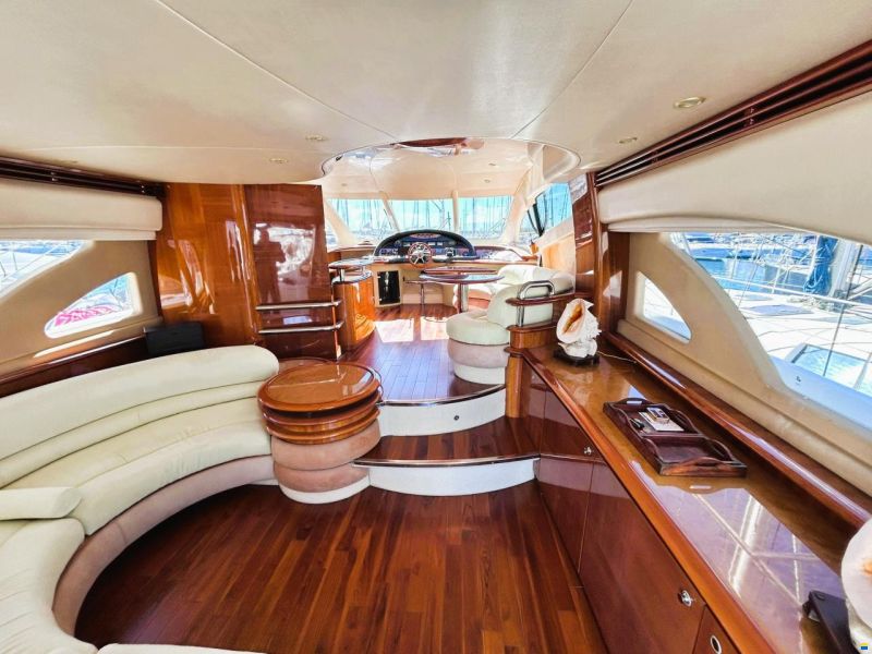 Azimut 55