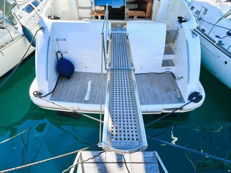 Azimut 55
