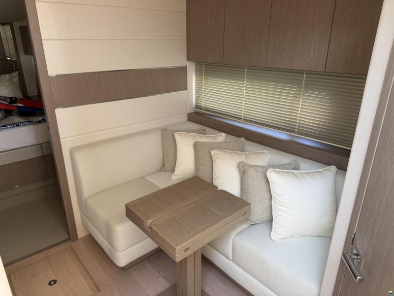 Sunseeker Predator 57