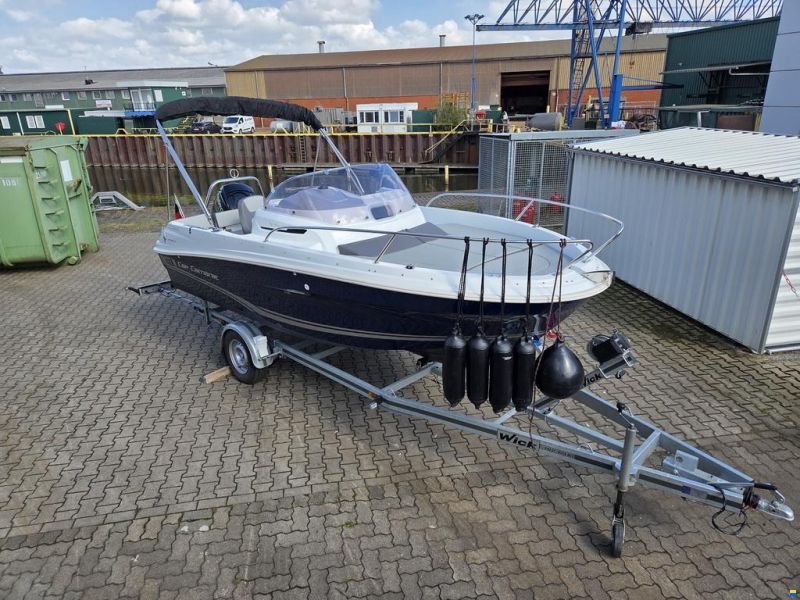 Jeanneau Cap Camarat 5.5 WA S2
