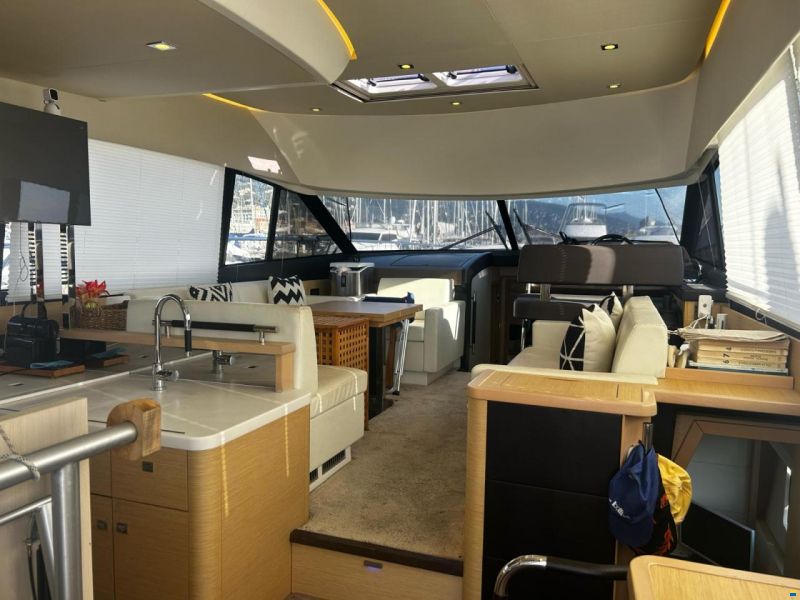 Prestige 500 Fly