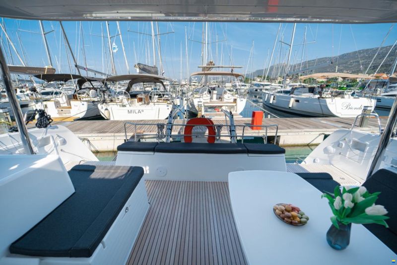 Lagoon 40