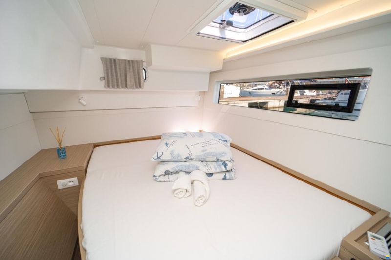Lagoon 40