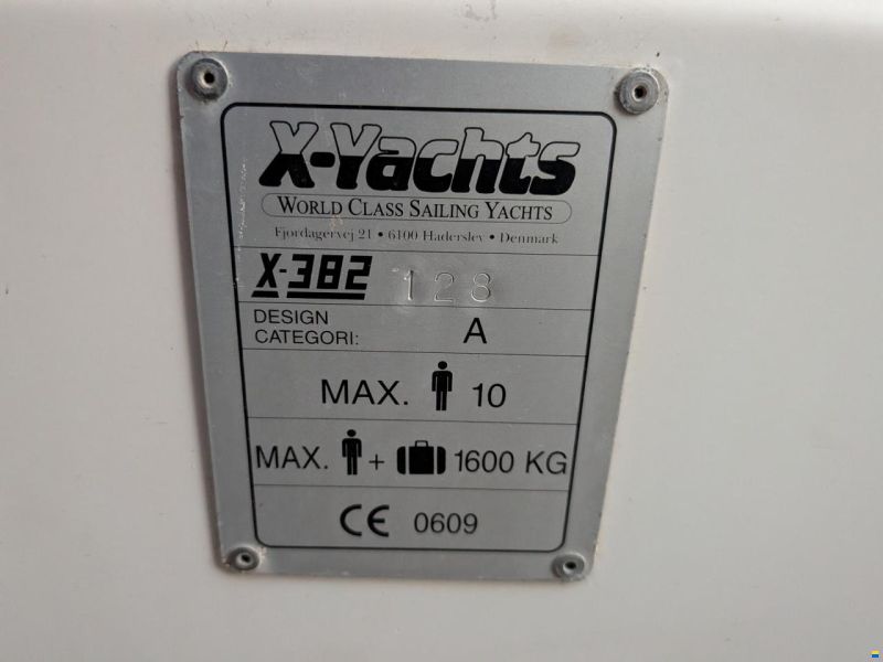 X-Yachts X-382
