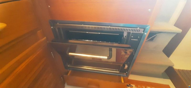 De Amer Amerglass 32 AK II Fly refit to