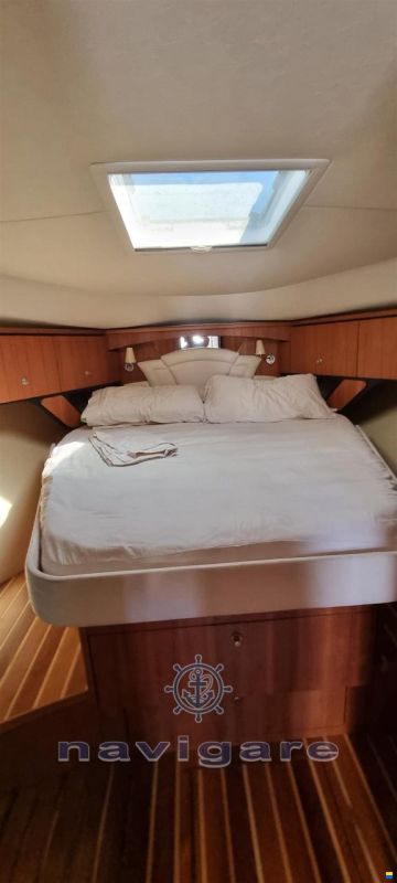 Tiara 4300 Sovran