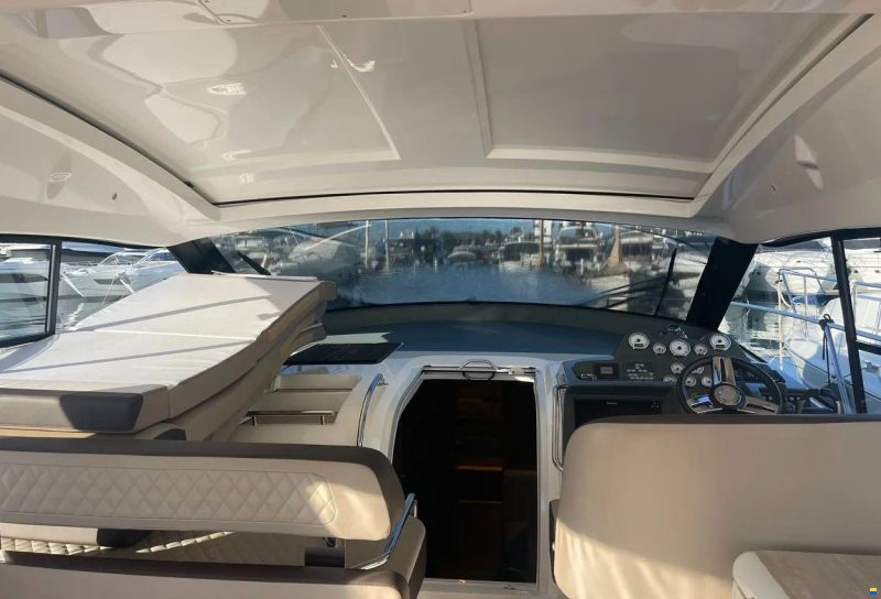 Bavaria Sport 450