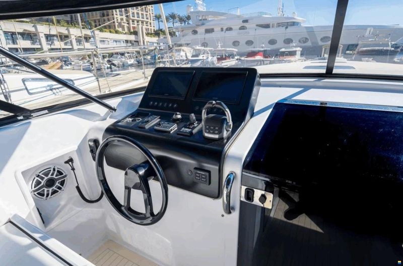 VanDutch 40.2